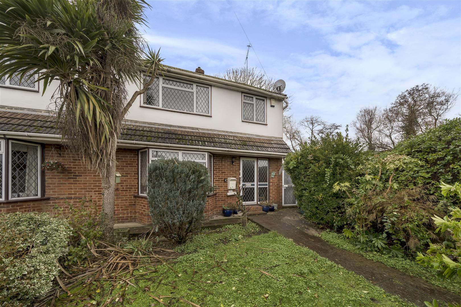 Lunsford Lane, Larkfield, Aylesford Simon Miller & Company